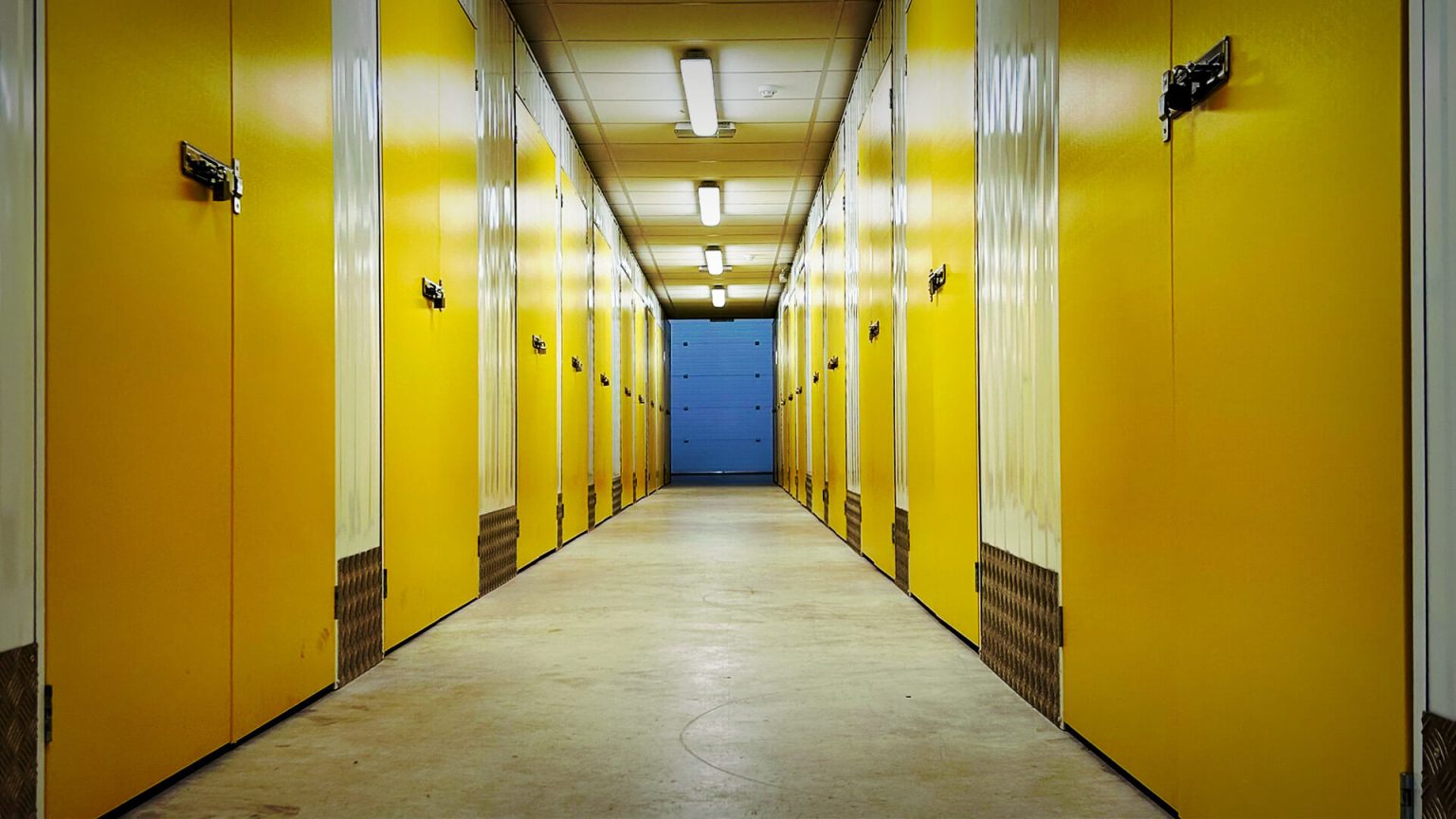 yellow secure storage units and white hoe industrial estate